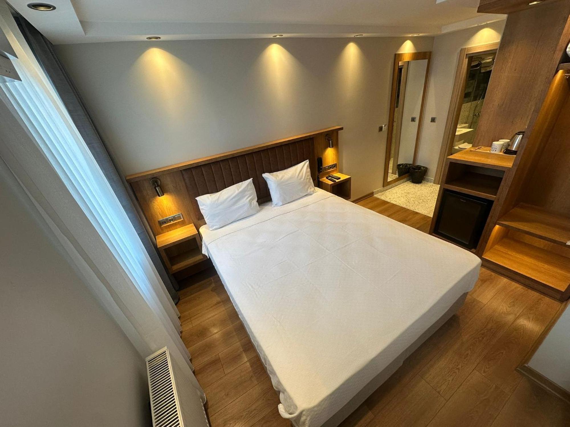 Kaya Hotel Beyoglu — Fotos 1